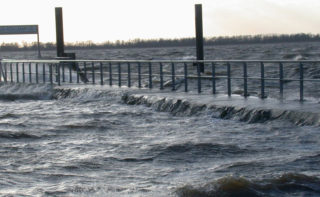 Sturmflut an der Elbe